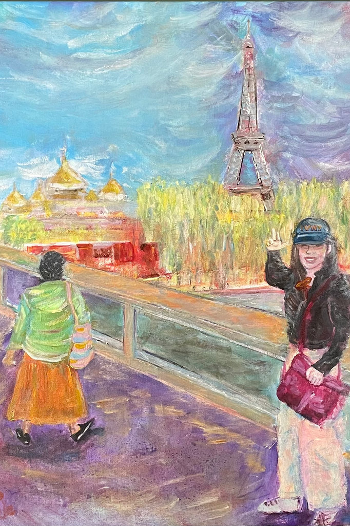 Tourists ot the Eiffel